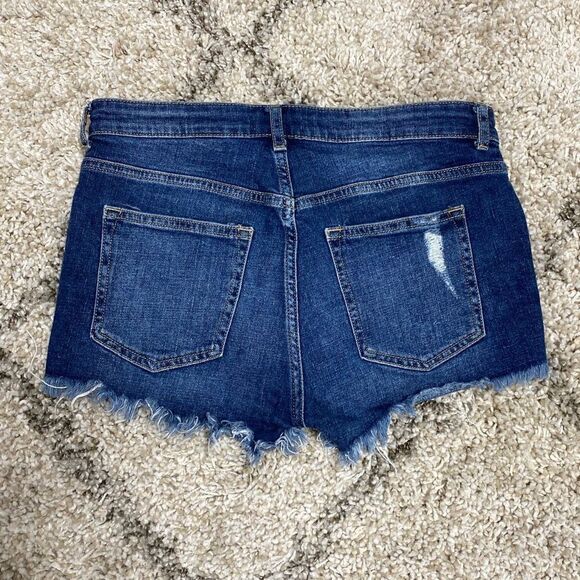 H&M Cutoff Denim Shorts Size 6 - Picture 3 of 6